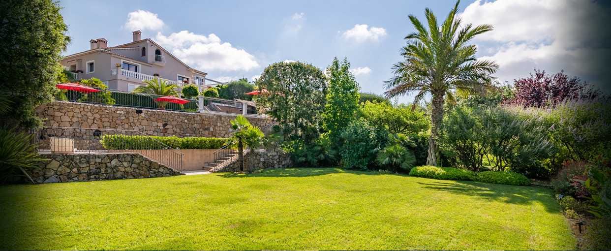 La maison Terre de Rêve au Rouret — vue 3
