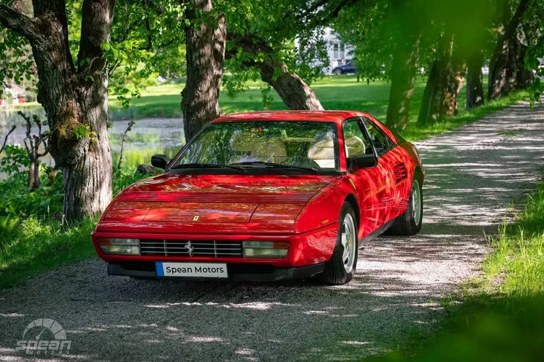 Ferrari Mondial T — voiture de collection Spean Motors, photo 1